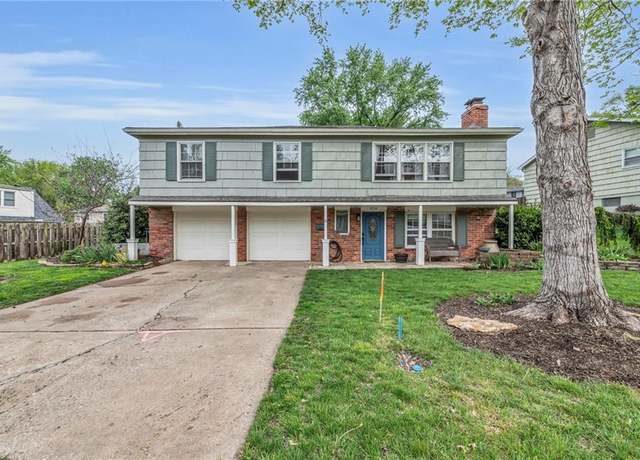 Property at 9258 Wedd Dr, Overland Park, KS 66212, 3 beds, 2 baths