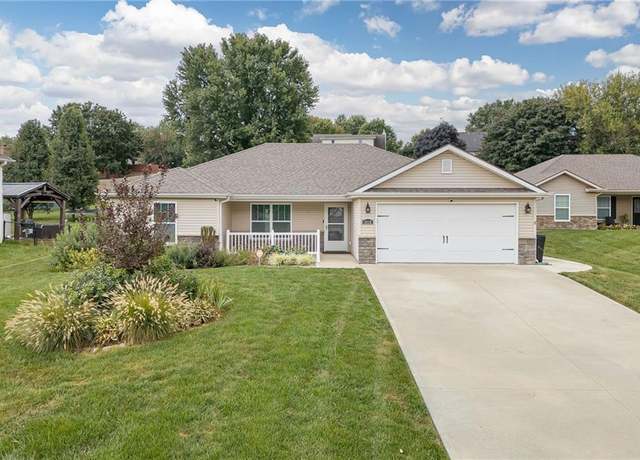 Property at 4518 Libby Ln, St Joseph, MO 64503, 3 beds, 2 baths