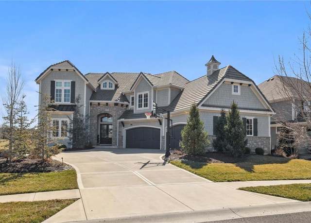 Property at 16121 Paradise St, Overland Park, KS 66221, 6 beds, 5.5 baths