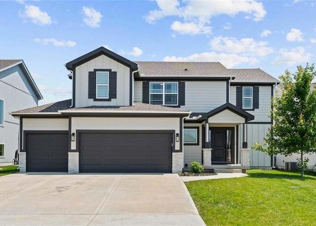 Property at 19623 W 196th Ter, Spring Hill, KS 66083, 5 beds, 3.5 baths