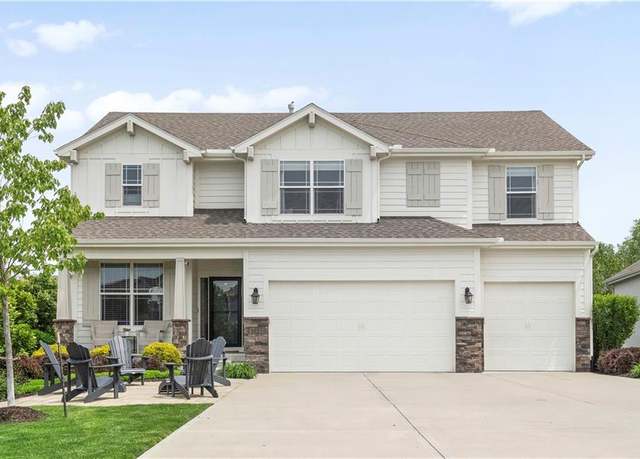 Property at 17341 S Legler Rd, Olathe, KS 66062, 4 beds, 4 baths