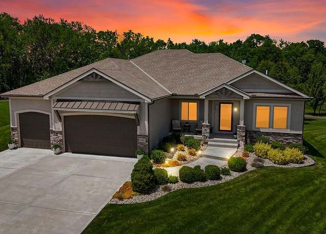 Property at 9305 SW Sushi Cir, Lee's Summit, MO 64064, 5 beds, 3 baths