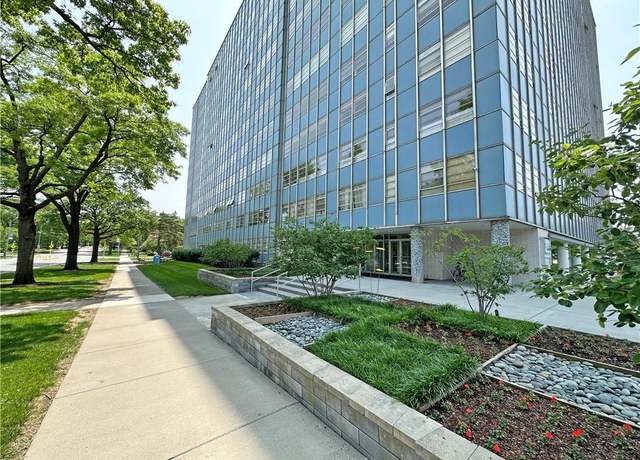 Property at 333 W Meyer Blvd #414, Kansas City, MO 64113, 1 bed, 1 bath