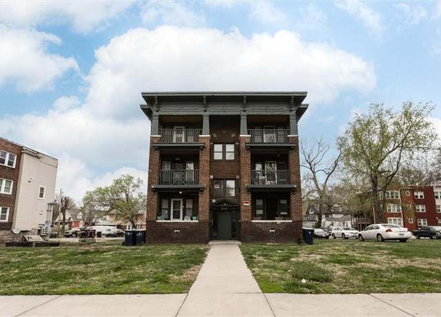 Property at 2713-2715 Benton Blvd, Kansas City, MO 64128, 12 beds, 6 baths