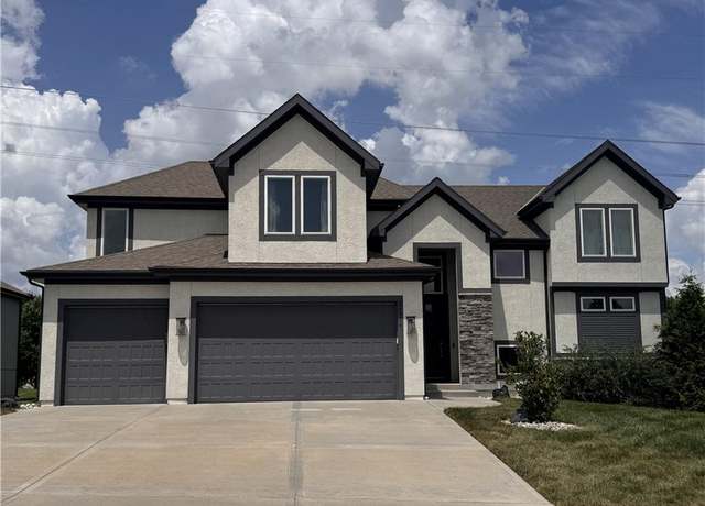 Property at 24976 W 87th St, Lenexa, KS 66227, 4 beds, 3.5 baths
