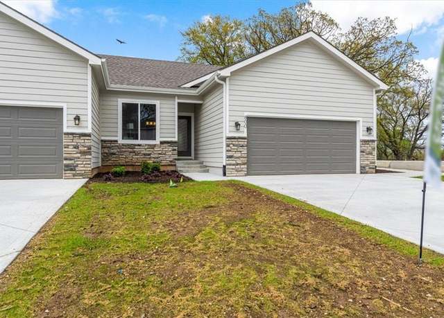Property at 800 Highland Dr, Edwardsville, KS 66111, 3 beds, 3 baths
