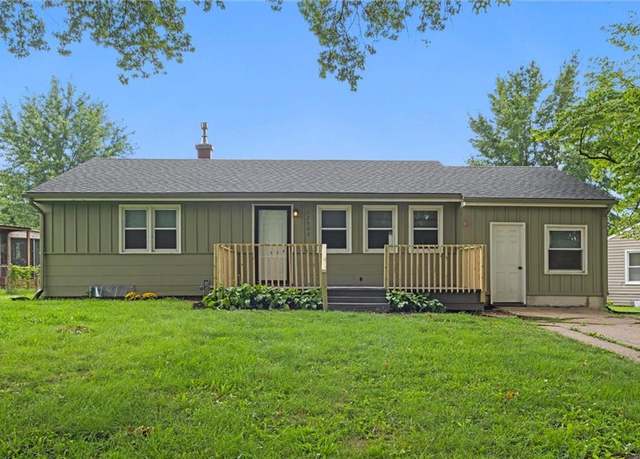 Property at 12905 E 33rd St S, Independence, MO 64055, 3 beds, 1 bath