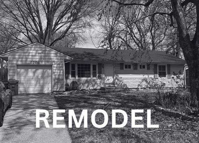 Property at 6706 W 76th Ter, Overland Park, KS 66204, 3 beds, 2 baths