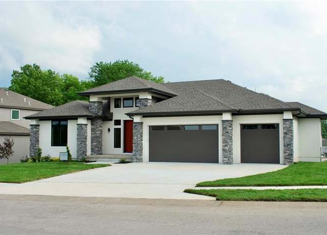 Property at 12820 N Arbor Way, Platte City, MO 64079, 4 beds, 3 baths