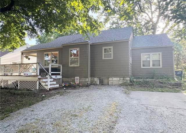 Property at 5112 Maple St, Mission, KS 66202, 2 beds, 2 baths