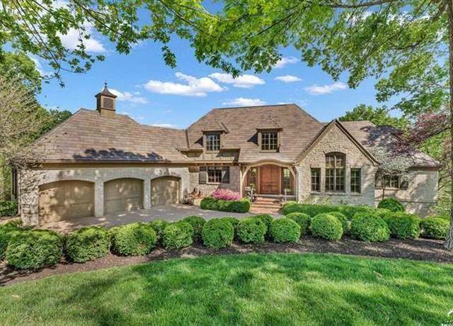 Property at 208 Fall Creek Dr, Lawrence, KS 66049, 4 beds, 5 baths