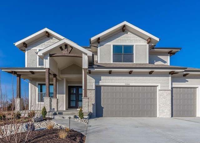 Property at 15438 W 172nd Ct, Olathe, KS 66062, 4 beds, 3.5 baths