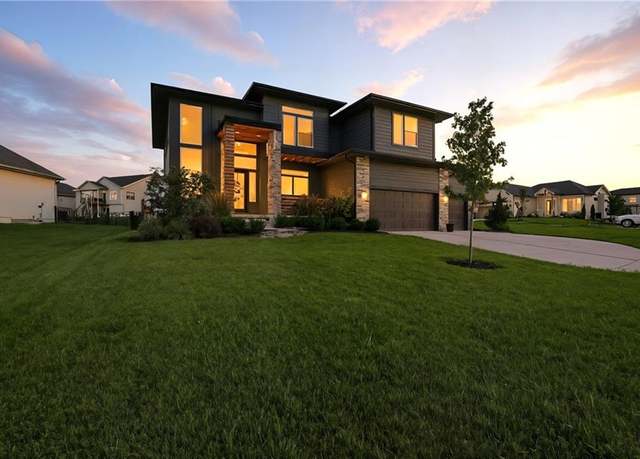 Property at 2768 SW 12th Ter, Lees Summit, MO 64081, 6 beds, 5 baths