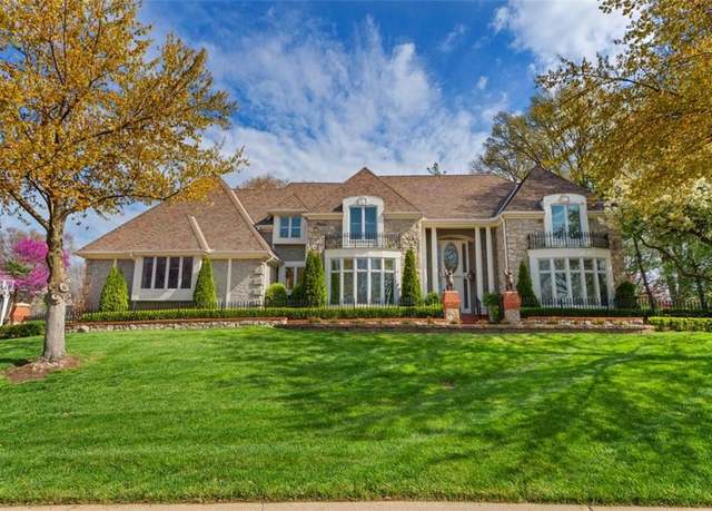 Property at 4100 W 126th St, Leawood, KS 66209, 5 beds, 5 baths