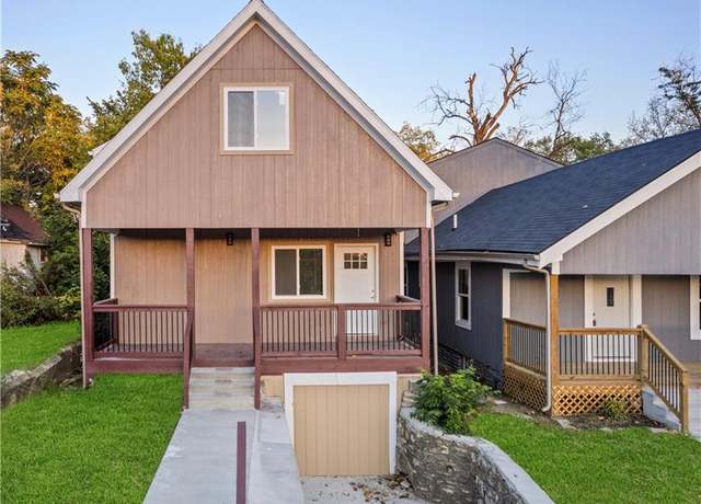Property at 4231 Euclid Ave, Kansas City, MO 64130, 4 beds, 3.5 baths