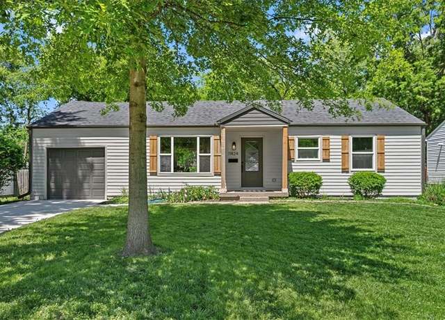 Property at 11424 W 68th Pl, Shawnee, KS 66203, 3 beds, 1 bath