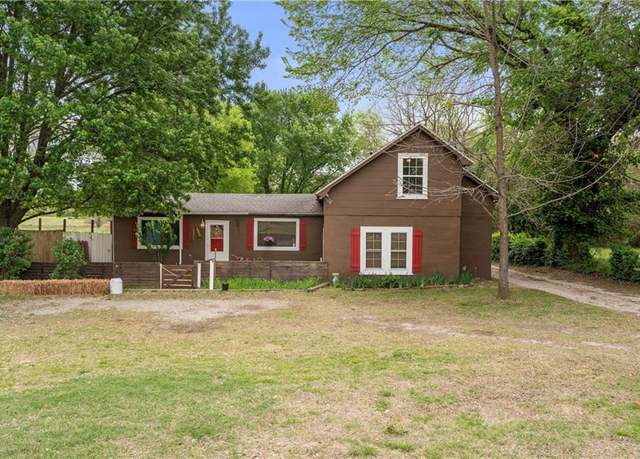 Property at 2438 Cr 4525 N/A, Coffeyville, KS 67337, 3 beds, 1.5 baths