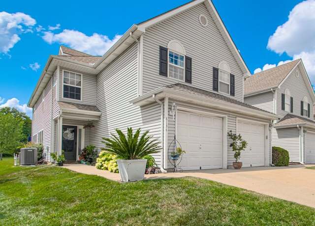 Property at 8134 N Elmwood Ave, Kansas City, MO 64119, 3 beds, 2.5 baths
