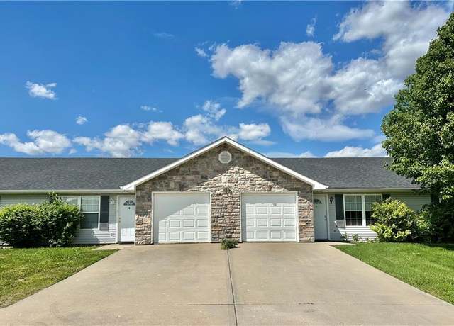 Property at 599 SE 105th Rd, Warrensburg, MO 64093, 8 beds, 8 baths