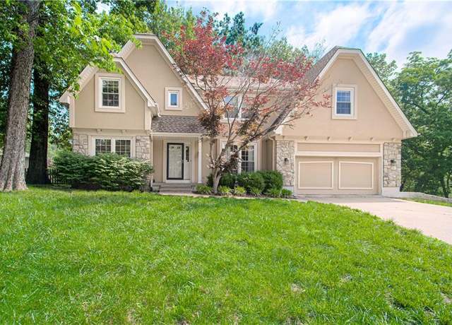 Property at 1309 SW Hidden Creek Ct, Blue Springs, MO 64015, 4 beds, 2.5 baths