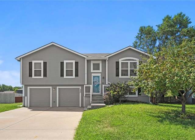 Property at 503 Lake Meadows Dr, Smithville, MO 64089, 3 beds, 3 baths