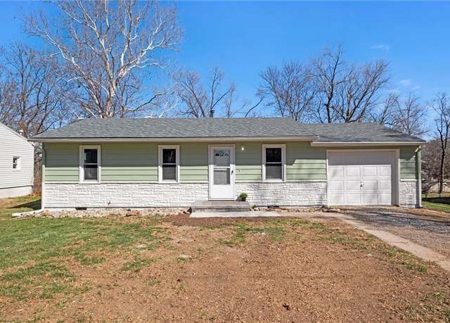 Property at 5115 N Winchester Ave, Kansas City, MO 64119, 3 beds, 1 bath