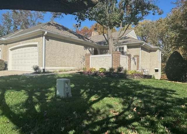 Property at 10311 Garnett St, Overland Park, KS 66214, 3 beds, 2.5 baths