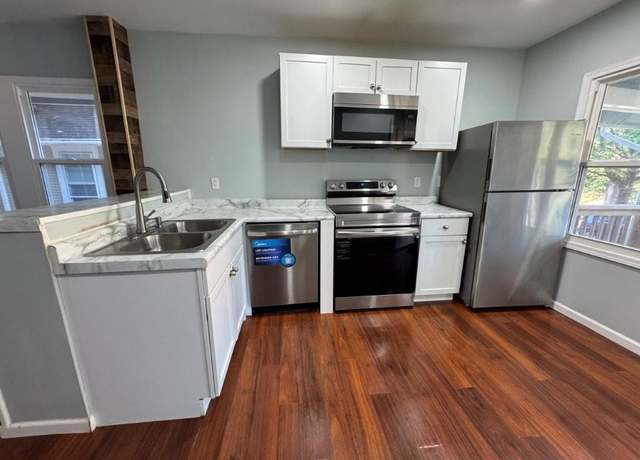 Property at 5343 Olive St, Kansas City, MO 64030, 3 beds, 2 baths