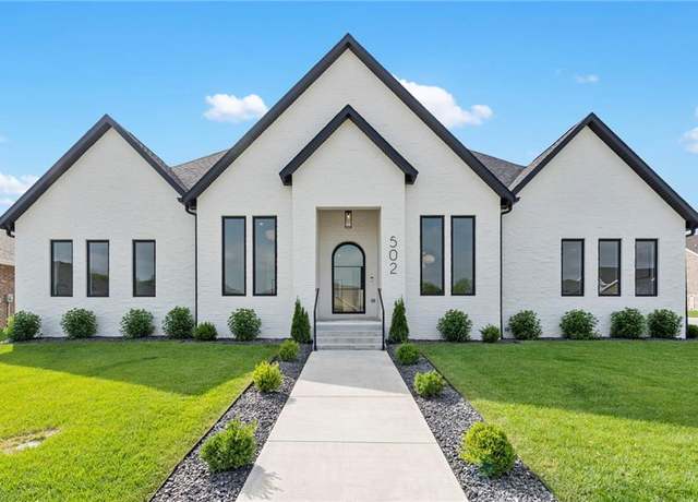 Property at 502 N Dublin Dr, Nixa, MO 65714, 5 beds, 3.5 baths