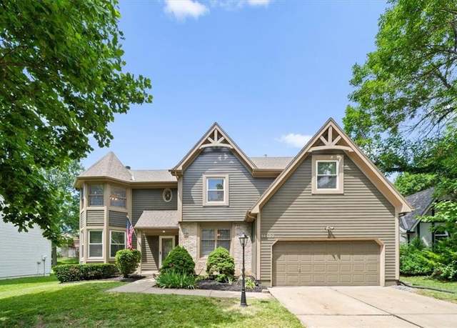 Property at 14522 W 61st St, Shawnee, KS 66216, 4 beds, 2.5 baths