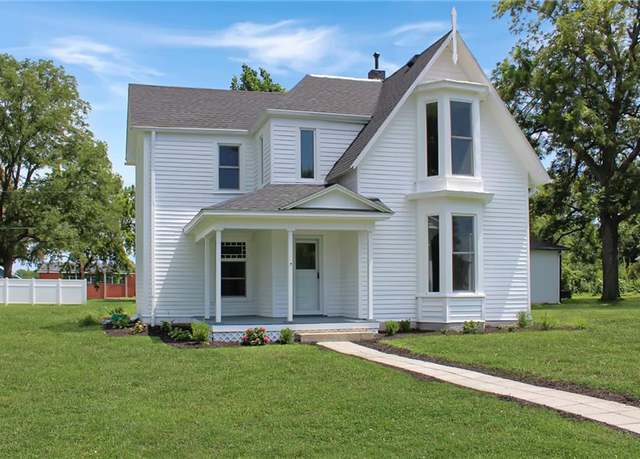 Property at 317 N Main St, Corder, MO 64021, 3 beds, 2.5 baths