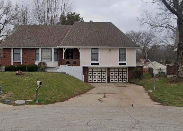 Property at 8816 E 81st St, Raytown, MO 64138, 4 beds, 3 baths