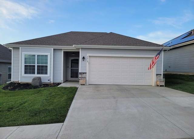 Property at 7719 NW 123rd Ter, Kansas City, MO 64163, 2 beds, 2 baths