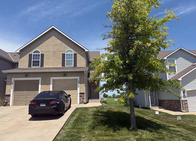 Property at 12748 Walker Ave, Kansas City, KS 66109, 3 beds, 3.5 baths