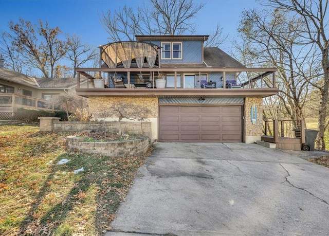 Property at 130 Beach Dr, Lake Tapawingo, MO 64015, 4 beds, 3.5 baths