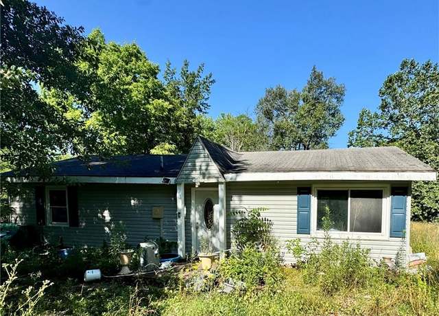 Property at 7693 Peggy Dr, Odessa, MO 64076, 3 beds, 1 bath