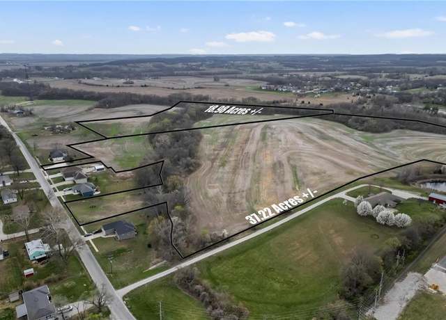 Property at S Wellington St, Richmond, MO 64085