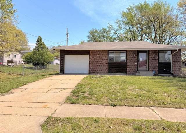 Property at 3842 SW Cambridge Ter, Topeka, KS 66610, 2 beds, 1 bath