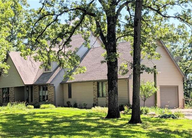 Property at 2930 S 175 Rd, El Dorado Springs, MO 64744, 3 beds, 3 baths