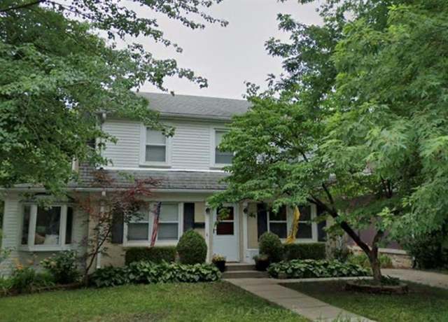 Property at 11 W 70th St, Kansas City, MO 64113, 3 beds, 1 bath