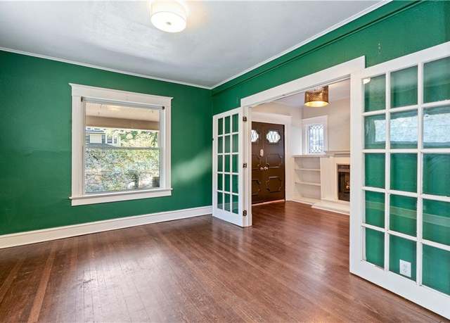 Property at 2803 Harrison St, Kansas City, MO 64109, 5 beds, 3 baths