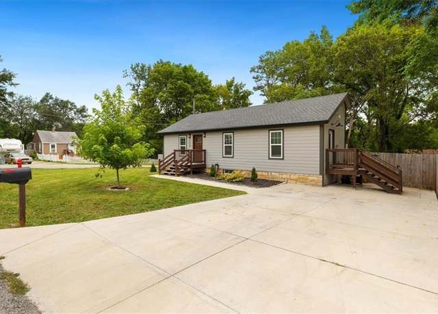 Property at 1649 S 49th Pl, Kansas City, KS 66106, 3 beds, 1 bath