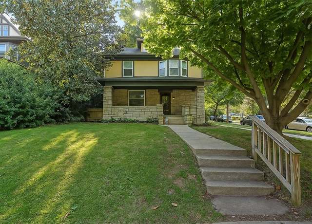 Property at 3700 Jefferson St, Kansas City, MO 64111, 5 beds, 4 baths