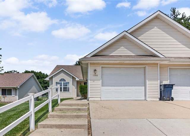 Property at 11900 E 47th Ter, Kansas City, MO 64133, 2 beds, 2 baths