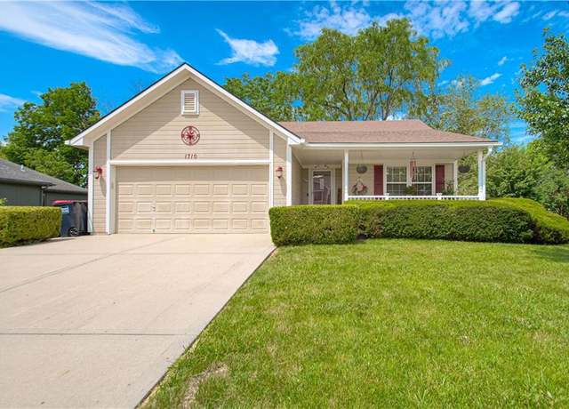 Property at 1710 Kathleen Way, Kearney, MO 64060, 3 beds, 3 baths