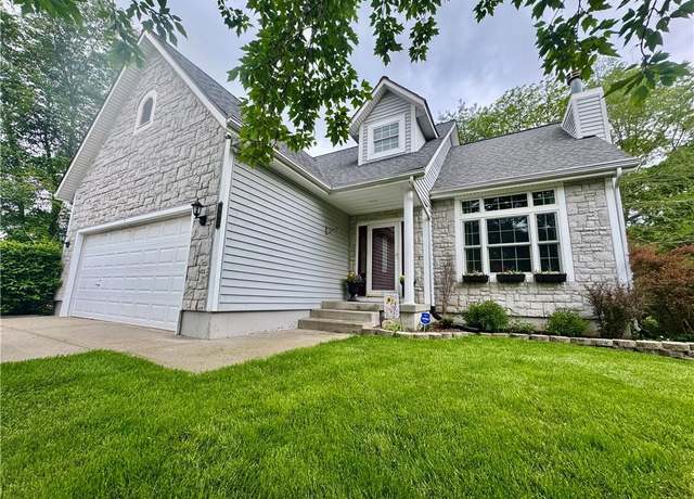 Property at 557 Crabapple Ln, Liberty, MO 64068, 3 beds, 2.5 baths