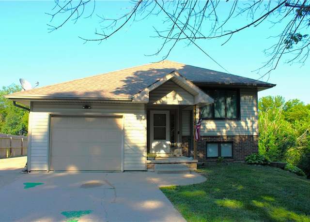 Property at 7215 SE State Route 371 N/A, St Joseph, MO 64504, 3 beds, 2 baths
