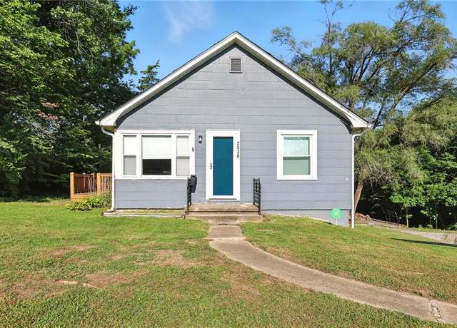 Property at 2530 S Sterling Ave, Independence, MO 64052, 2 beds, 1 bath