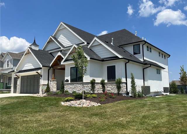 Property at 12303 W 170th Ter, Overland Park, KS 66221, 7 beds, 4.5 baths
