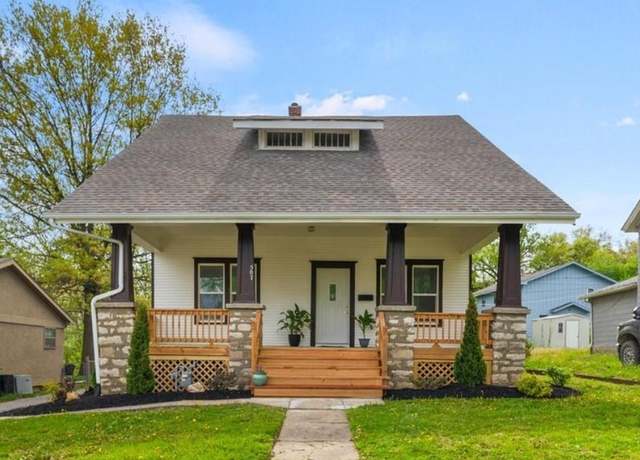 Property at 507 N Pearl St, Paola, KS 66071, 4 beds, 1.5 baths